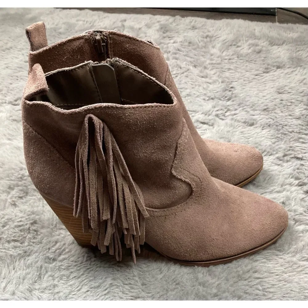 Steve Madden Taupe Suede Fringe Ankle Booties